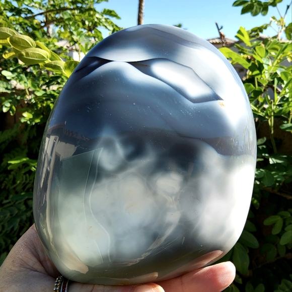Breathtaking XL Orca Agate Free Form - Picture 2 of 16